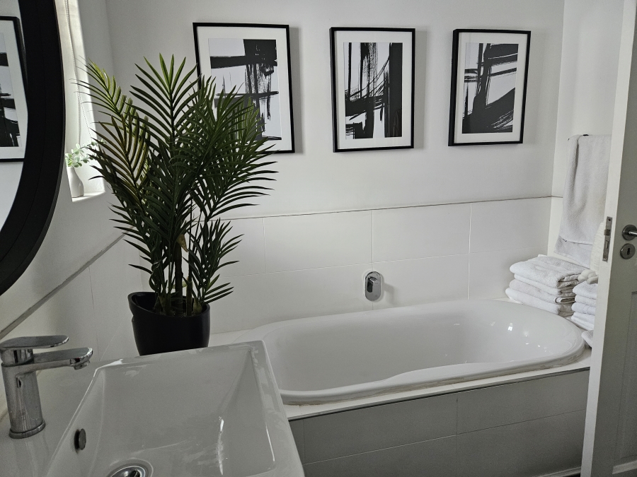 To Let 2 Bedroom Property for Rent in Aberdeen Eastern Cape